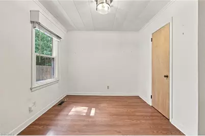 819 Carolina Avenue, Thomasville, NC 27360 - Photo 17