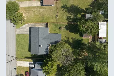 819 Carolina Avenue, Thomasville, NC 27360 - Photo 33