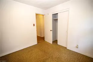 941 Brownwood Dr, Winston-Salem, NC 27105 - Photo 9