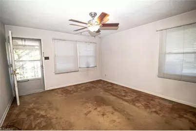 941 Brownwood Drive, Winston-Salem, NC 27105 - Photo 7