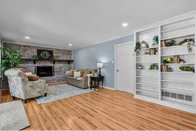 801 Winview Drive, Greensboro, NC 27410 - Photo 25