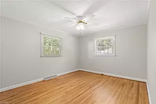 1777 Robinhood Dr, Burlington, NC 27217 - Photo 13