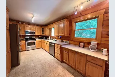 190 Molly Drive, McGrady, NC 28649 - Photo 13
