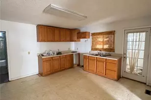 2811 Camborne St, Greensboro, NC 27407 - Photo 5