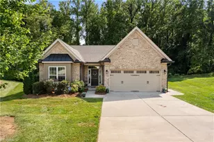 3806 Rutherford Ct, Winston-Salem, NC 27106 - Photo 3