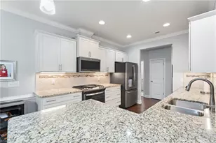 3806 Rutherford Ct, Winston-Salem, NC 27106 - Photo 7