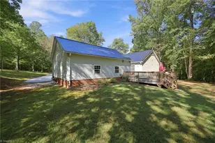 499 Sandy Creek Ln, Lexington, NC 27295 - Photo 7
