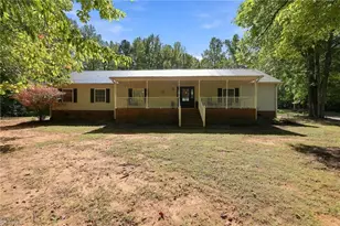 499 Sandy Creek Ln, Lexington, NC 27295 - Photo 3