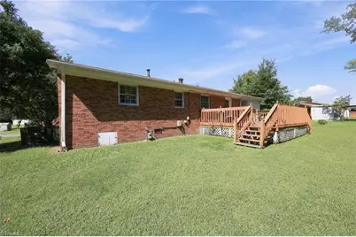 625 Holly Street, Burlington, NC 27217 - Photo 23
