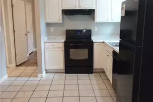 1 Pyracantha Ct, Greensboro, NC 27405 - Photo 9