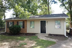 1 Pyracantha Ct, Greensboro, NC 27405 - Photo 3