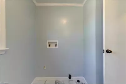 1025 Harris Street, Eden, NC 27288 - Photo 17