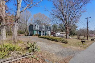 1025 Harris St, Eden, NC 27288 - Photo 29