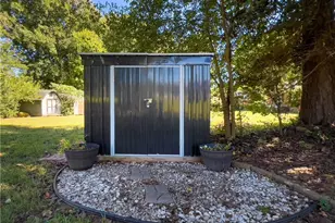 4851 Westray Ln, Walkertown, NC 27051 - Photo 37