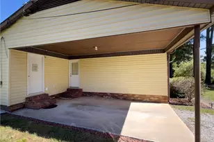 4851 Westray Ln, Walkertown, NC 27051 - Photo 3