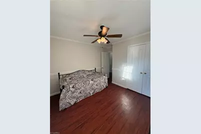 4712 Chestfield Lane, Greensboro, NC 27407 - Photo 13