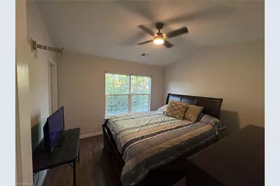 4712 Chestfield Lane, Greensboro, NC 27407 - Photo 15