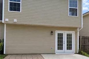 4712 Chestfield Ln, Greensboro, NC 27407 - Photo 3