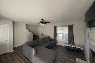 4712 Chestfield Ln, Greensboro, NC 27407 - Photo 5