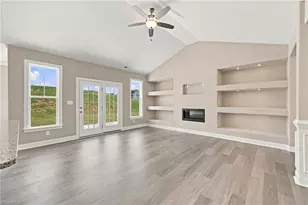 3117 Cullens Dr, Graham, NC 27253 - Photo 9