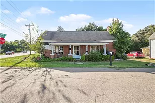 101 Primitive St, Eden, NC 27288 - Photo 5