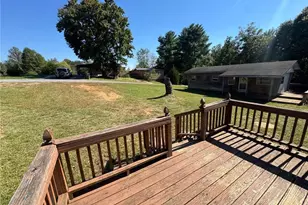 118 Hamlet Pl, Ronda, NC 28670 - Photo 5