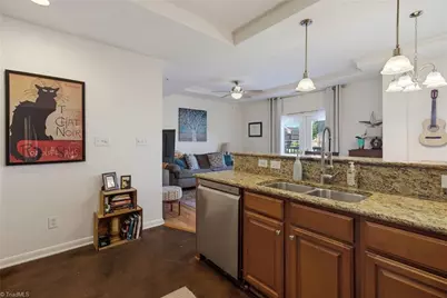 605 Market Street #208, Greensboro, NC 27401 - Photo 17