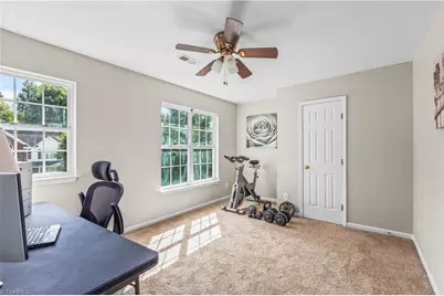 4107 Laurel Creek Drive, Greensboro, NC 27405 - Photo 17