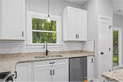 2309 Frederick Drive, Winston-Salem, NC 27103 - Photo 11