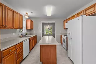 1891 Longmont Dr, Kernersville, NC 27284 - Photo 9