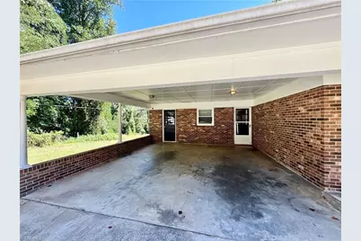 140 Northeast Circle, Elkin, NC 28621 - Photo 5