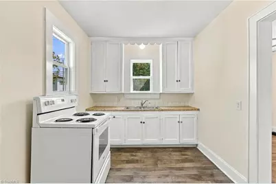 812 Holland Street, Winston-Salem, NC 27101 - Photo 15