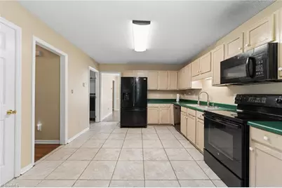1105 Fox Hunt Lane, Reidsville, NC 27320 - Photo 5