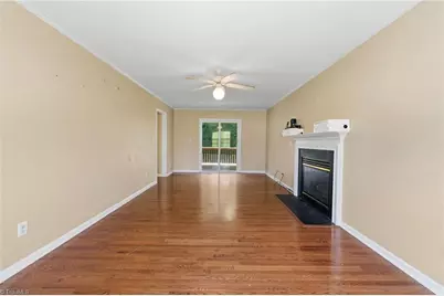 1105 Fox Hunt Lane, Reidsville, NC 27320 - Photo 9