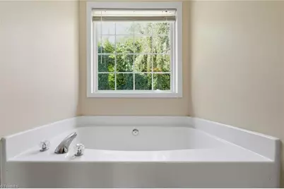 1105 Fox Hunt Lane, Reidsville, NC 27320 - Photo 15