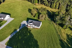 329 Lake Park Rd, Asheboro, NC 27205 - Photo 3