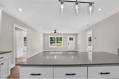 329 Lake Park Road, Asheboro, NC 27205 - Photo 17