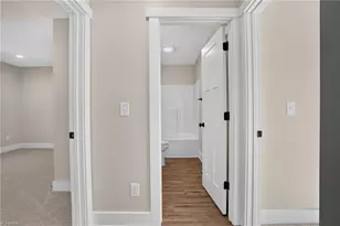 329 Lake Park Rd, Asheboro, NC 27205 - Photo 35