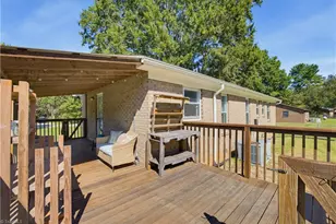 8009 Tam O'Shanter Dr, Greensboro, NC 27409 - Photo 23