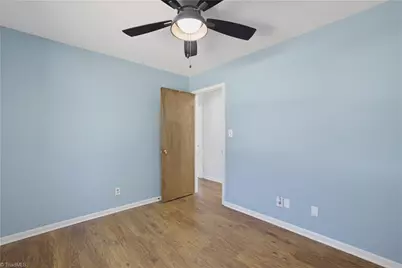 8009 Tam Oshanter Drive, Greensboro, NC 27409 - Photo 19