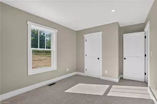 327 Lake Park Rd, Asheboro, NC 27205 - Photo 25