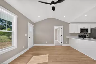 327 Lake Park Rd, Asheboro, NC 27205 - Photo 11