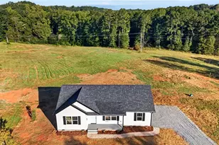 327 Lake Park Rd, Asheboro, NC 27205 - Photo 3