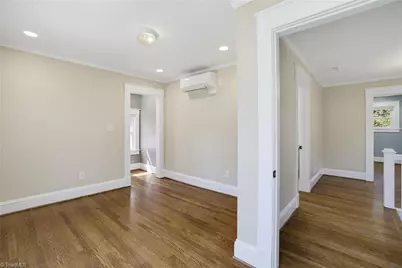 407 W Bessemer Avenue, Greensboro, NC 27401 - Photo 27