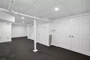 407 W Bessemer Ave, Greensboro, NC 27401 - Photo 29