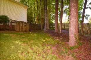 4017 Preswick Ct, High Point, NC 27265 - Photo 37