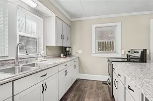 292 Leonard Dr, Thomasville, NC 27360 - Photo 11