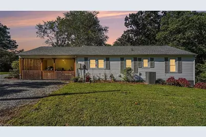 292 Leonard Drive, Thomasville, NC 27360 - Photo 1