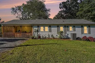292 Leonard Dr, Thomasville, NC 27360 - Photo 1