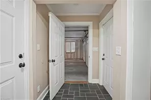 3301 Forsyth Dr, Greensboro, NC 27407 - Photo 35